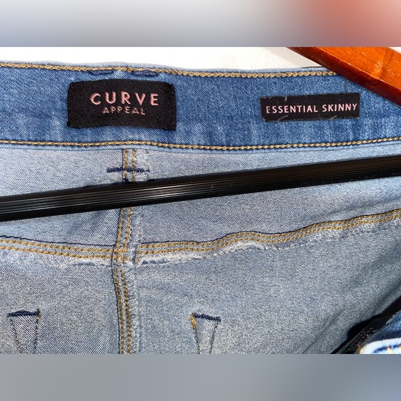 Curve jeans - Picture 2 of 3